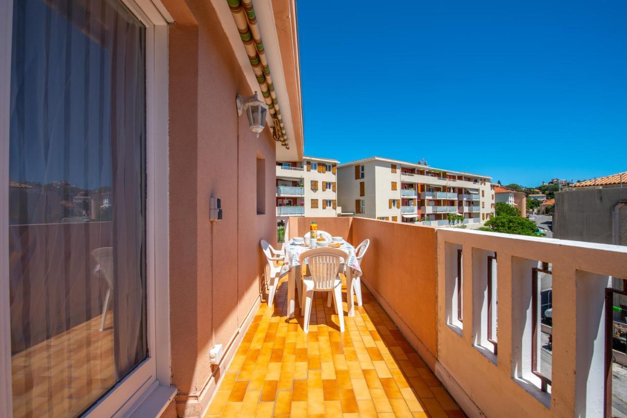 T2 En Hypercentre -Parking Prive-Clim-Proche Plage Sainte-Maxime Buitenkant foto